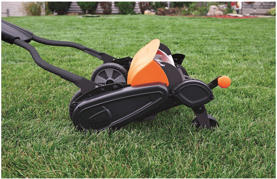  Fiskars StaySharp Max Reel Mower