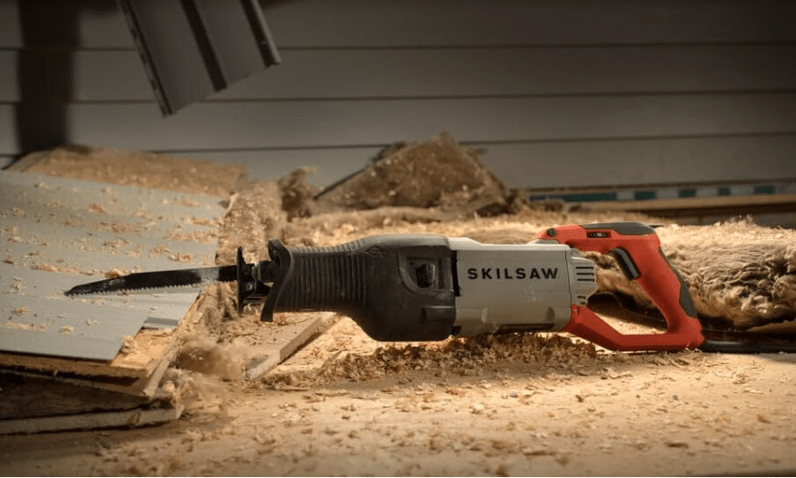  SKILSAW SPT44-10 Heavy Duty Reciprocating Saw with Carrying Case, Red